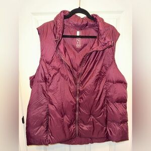 DKNY Women's Plum Quilted Vest
